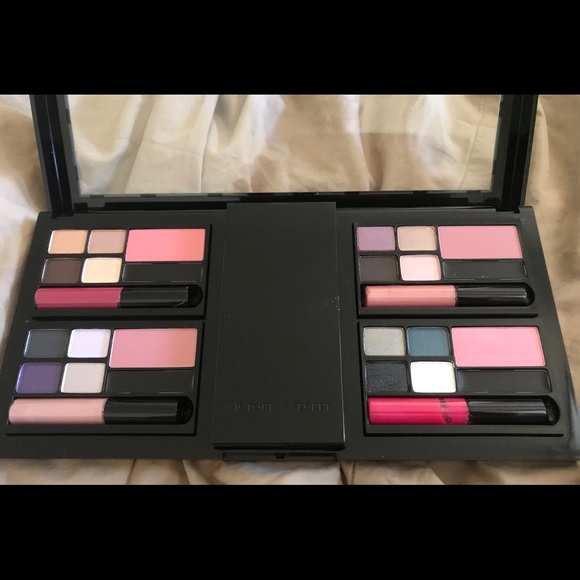 3 x Victoria's Secret glam & go portable travel set 20 eyeshadow 4 gloss makeup - Picture 8 of 14